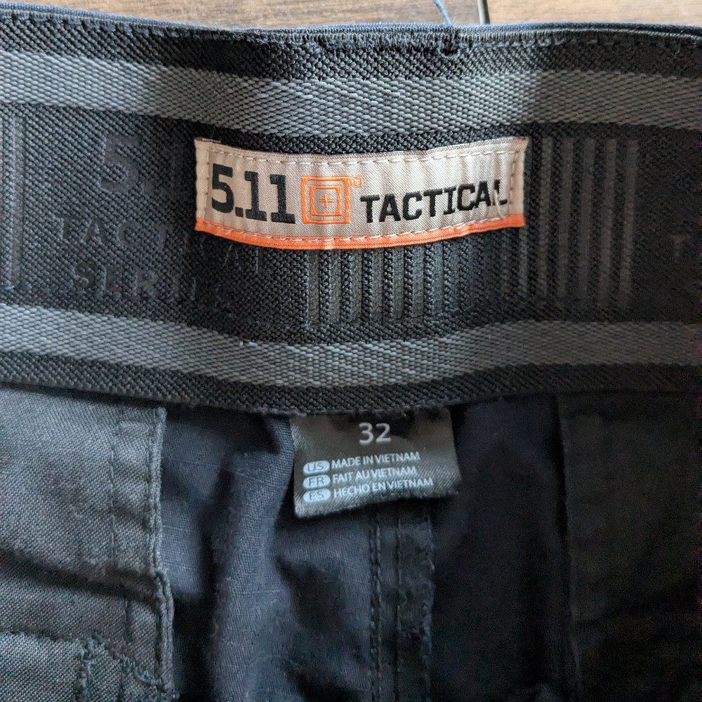 5.11 Tactical Men's Blue Cargo Pants - Picture 4 of 5